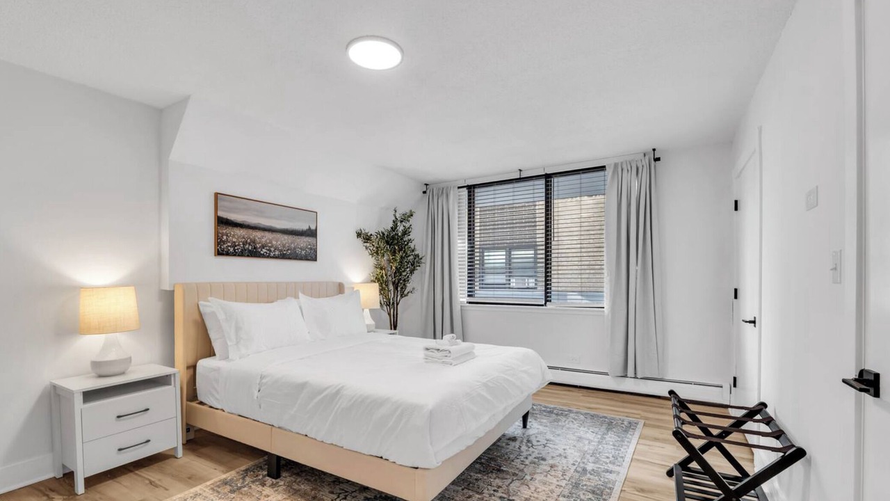 Photo of Bedroom in Oak Park