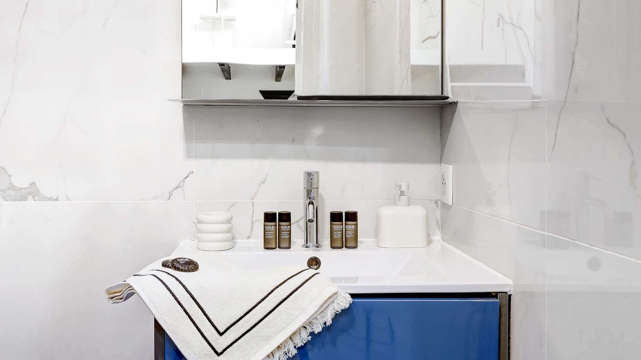 Photo of Bathroom in 19th Arrondissement
