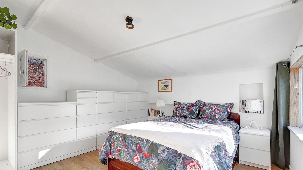 Photo of Bedroom in Bagnolet