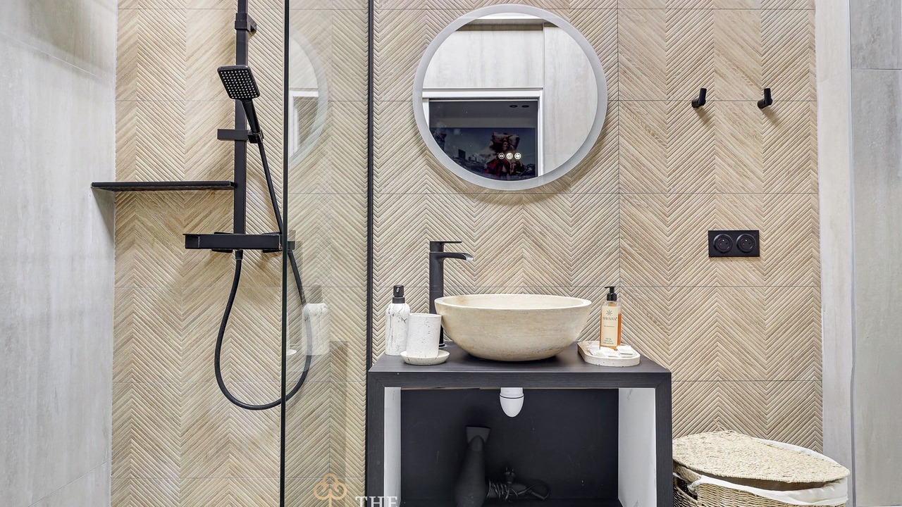 Photo of Bathroom in Porte-Dauphine