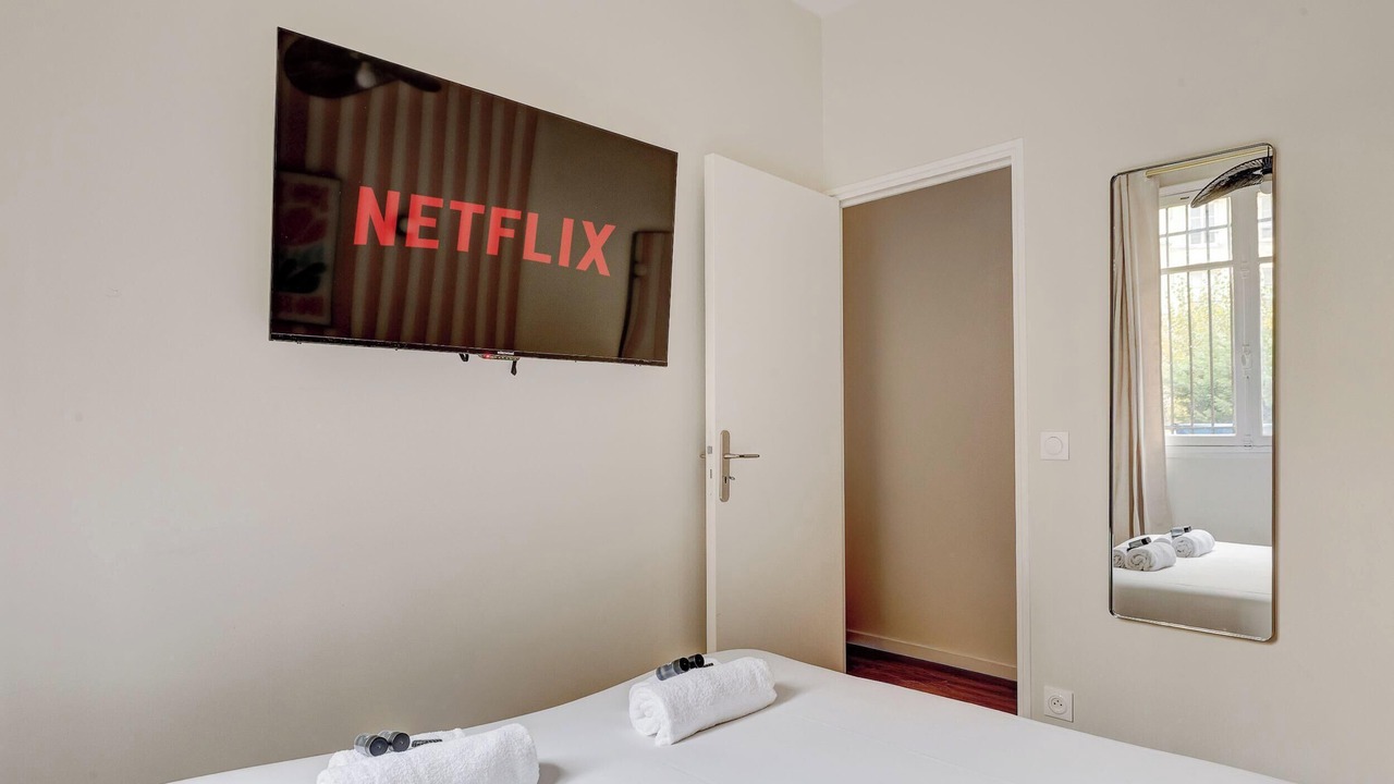 Photo of Bedroom in Levallois-Perret