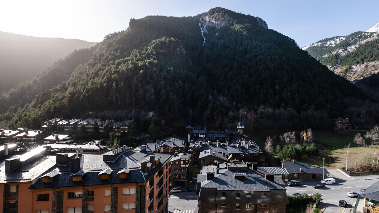 Photo of Others in Arinsal