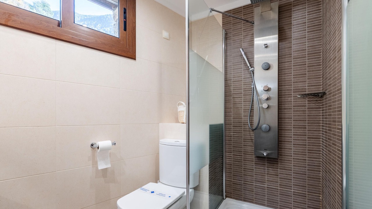 Photo of Bathroom in Arinsal