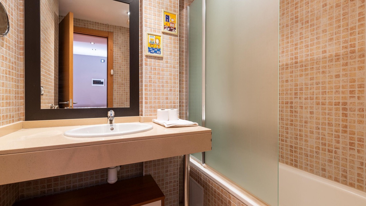 Photo of Bathroom in El Tarter