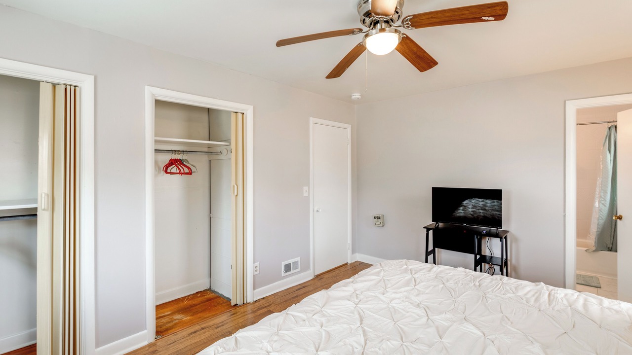 Photo of Bedroom in Dentsville