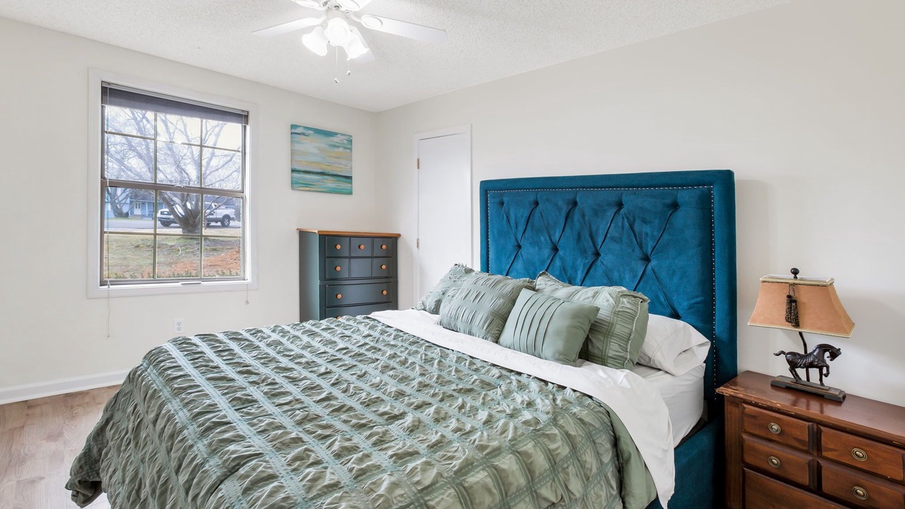 Photo of Bedroom in Castalian Springs