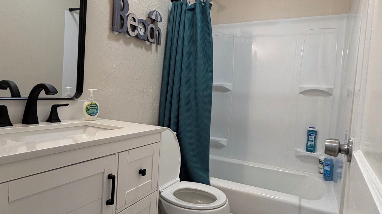 Photo of Bathroom in Elmaton