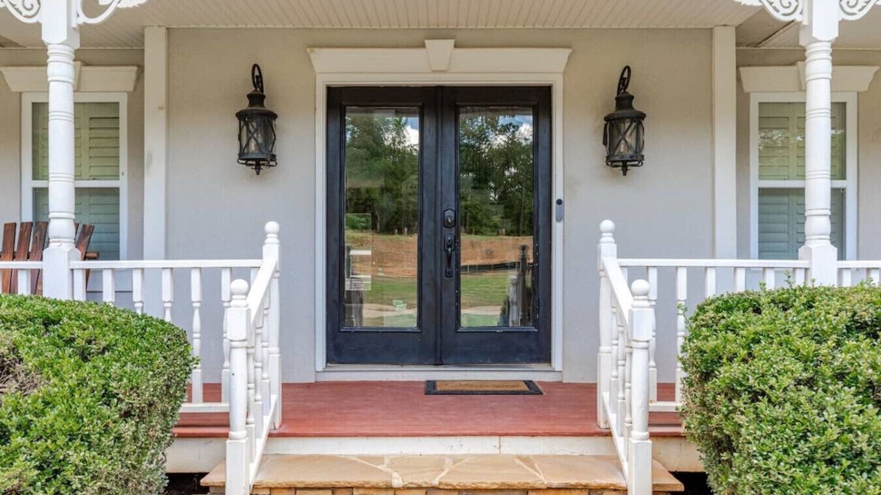 Photo of Outdoor in Lithonia