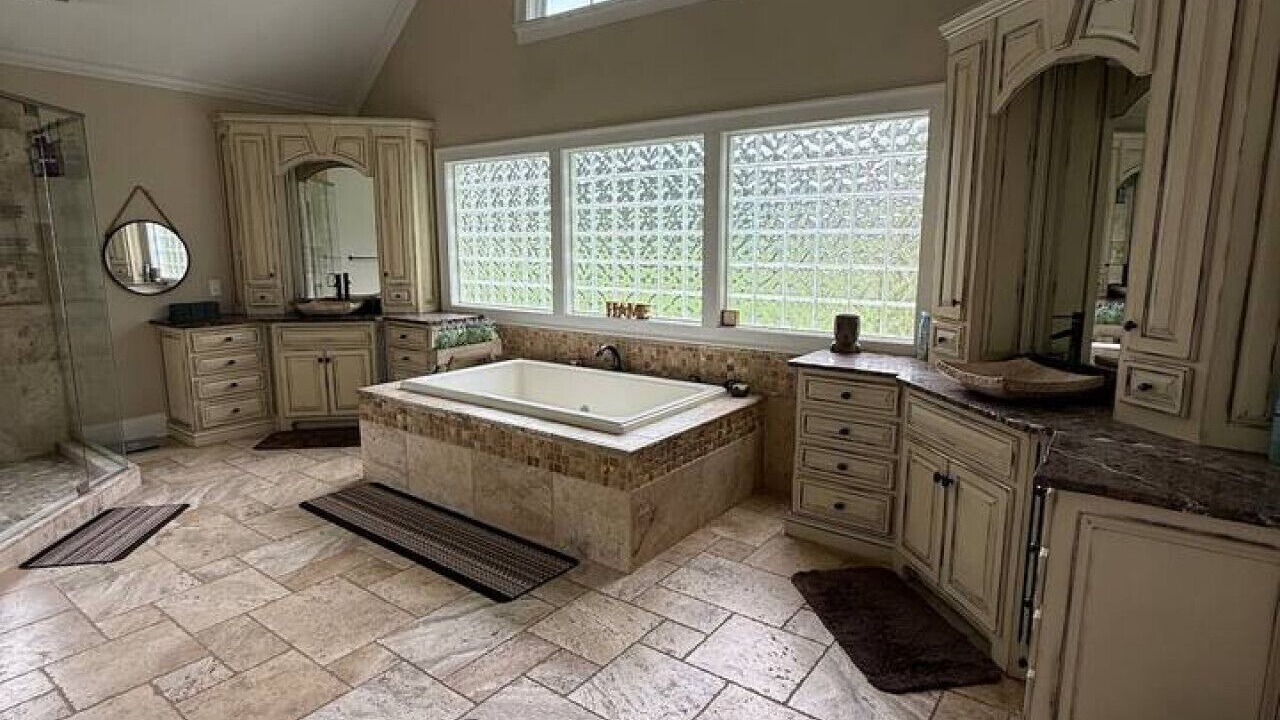 Photo of Bathroom in Lithonia