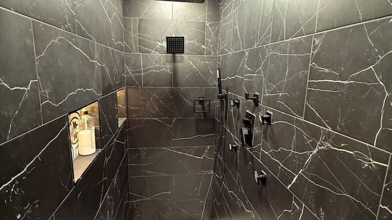 Photo of Bathroom in Lithonia