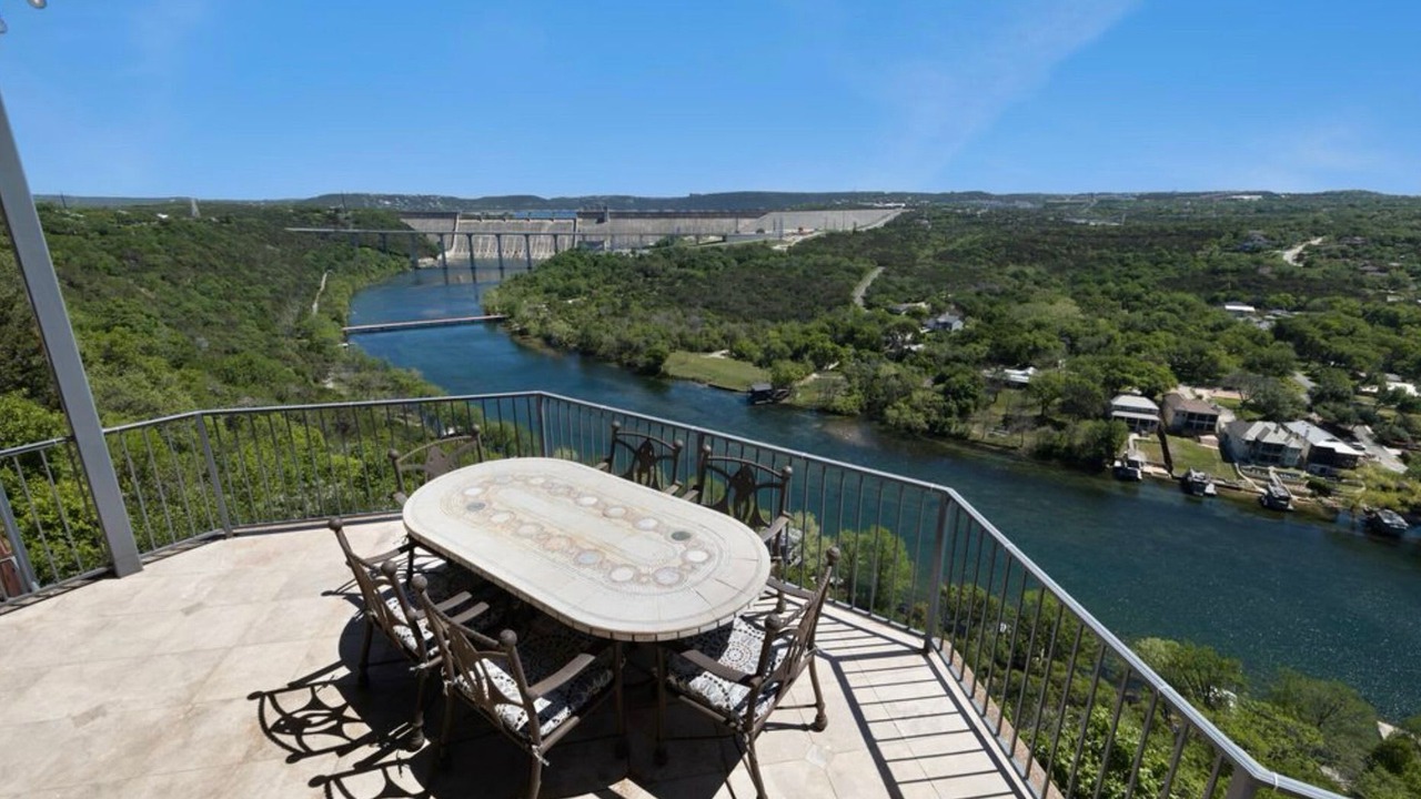 Photo of Outdoor in Apache Shores