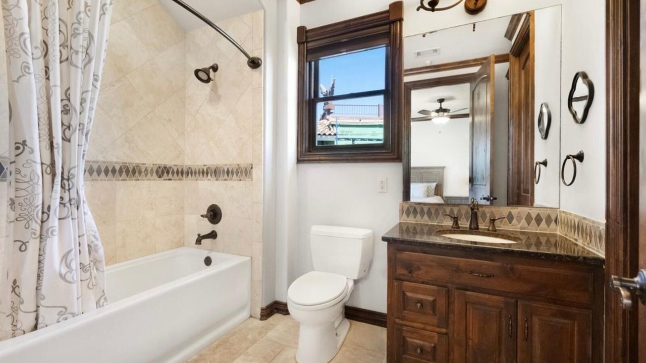 Photo of Bathroom in Apache Shores