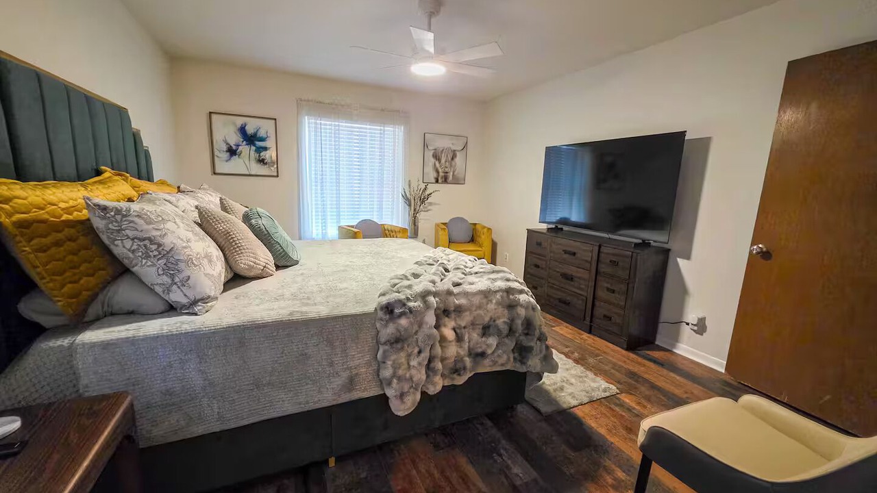 Photo of Bedroom in North San Antonio - SAT