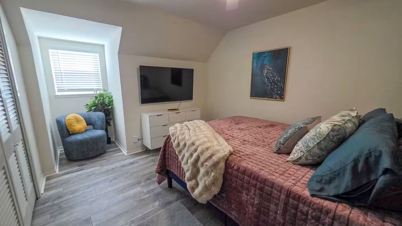 Photo of Bedroom in North San Antonio - SAT