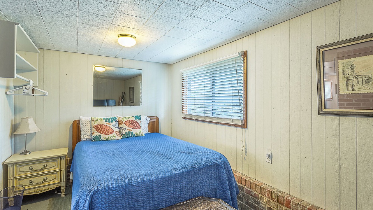 Photo of Bedroom in Alligator Point