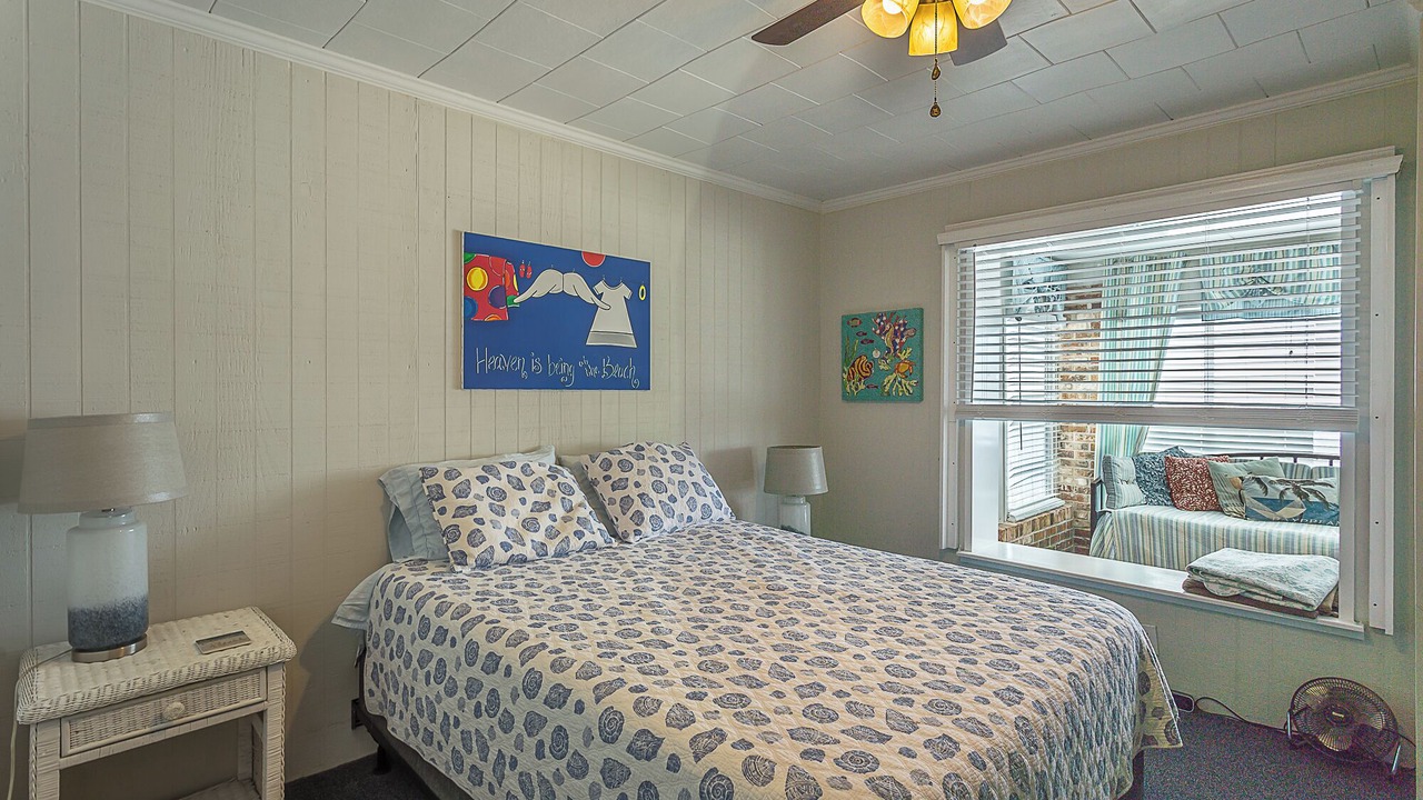 Photo of Bedroom in Alligator Point