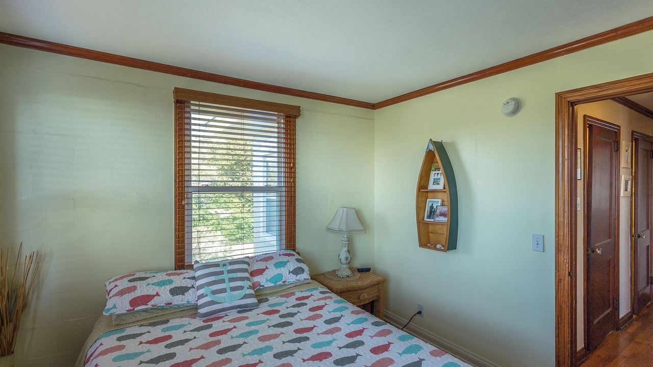 Photo of Bedroom in Alligator Point