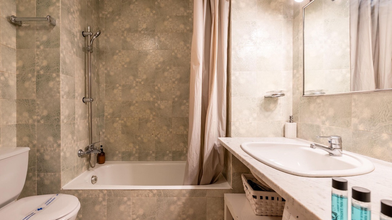 Photo of Bathroom in El Tarter