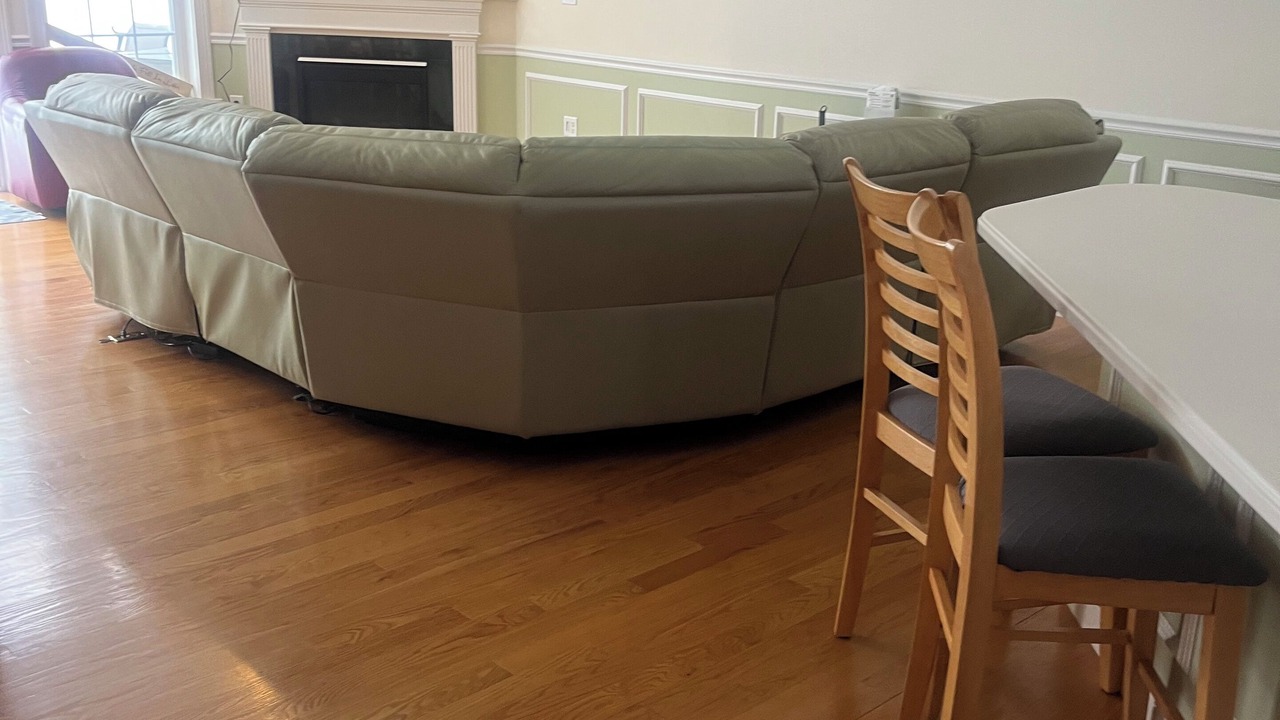 Photo of Livingroom in Woburn
