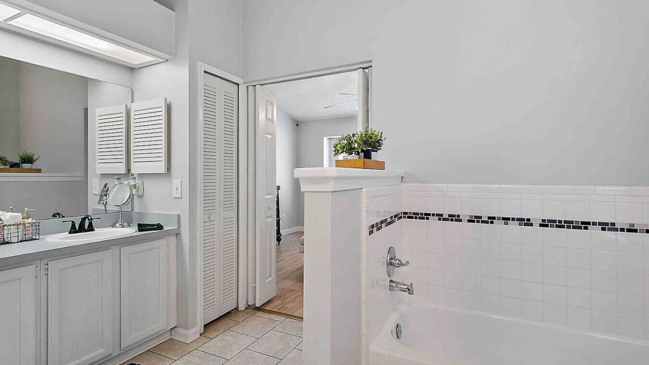 Photo of Bathroom in Jacksonville