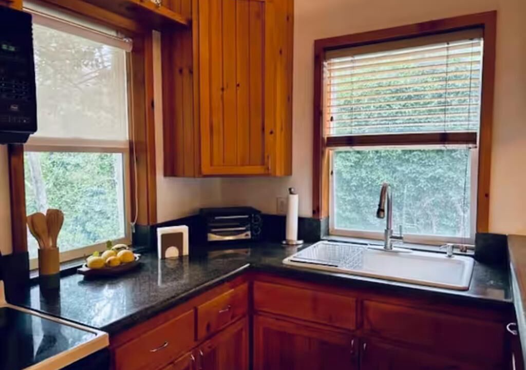 Photo of Kitchen in Hollywood Hills West