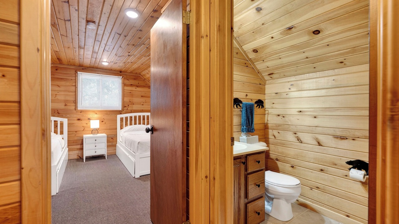 Photo of Bedroom in Cable