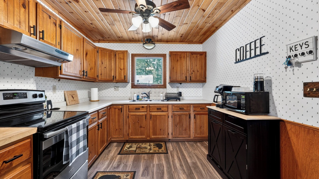 Photo of Kitchen in Cable