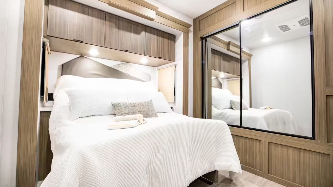 Photo of Bedroom in Maple View