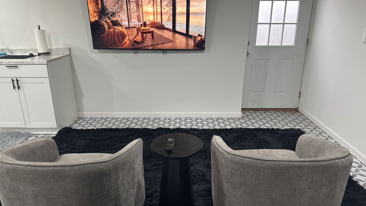 Photo of Livingroom in Warren