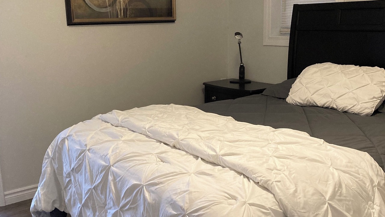 Photo of Bedroom in Grand Bend