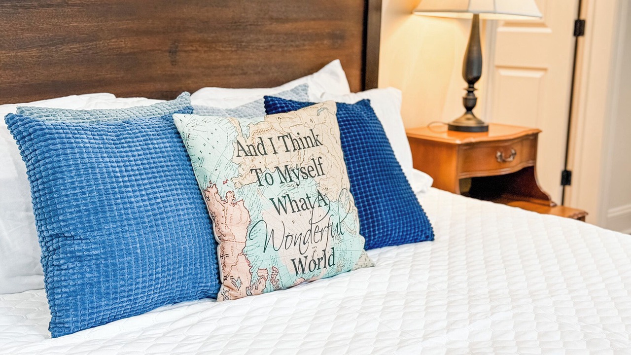 Photo of Bedroom in Woodlawn