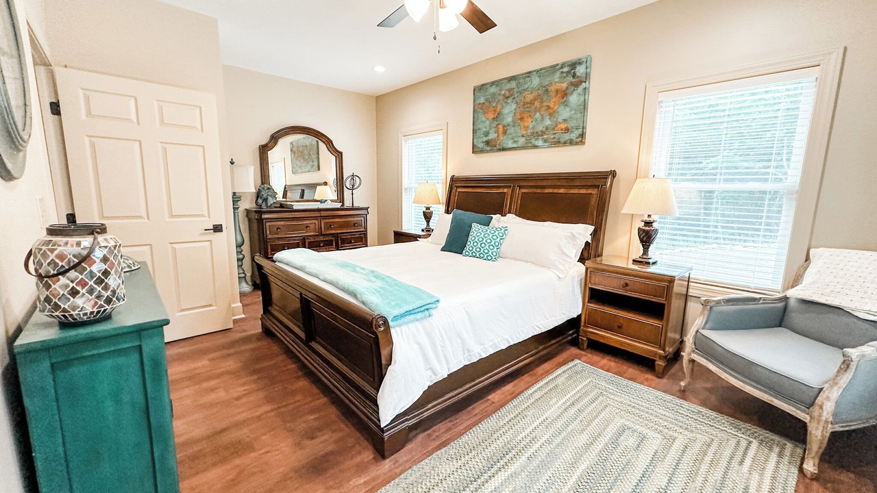 Photo of Bedroom in Woodlawn