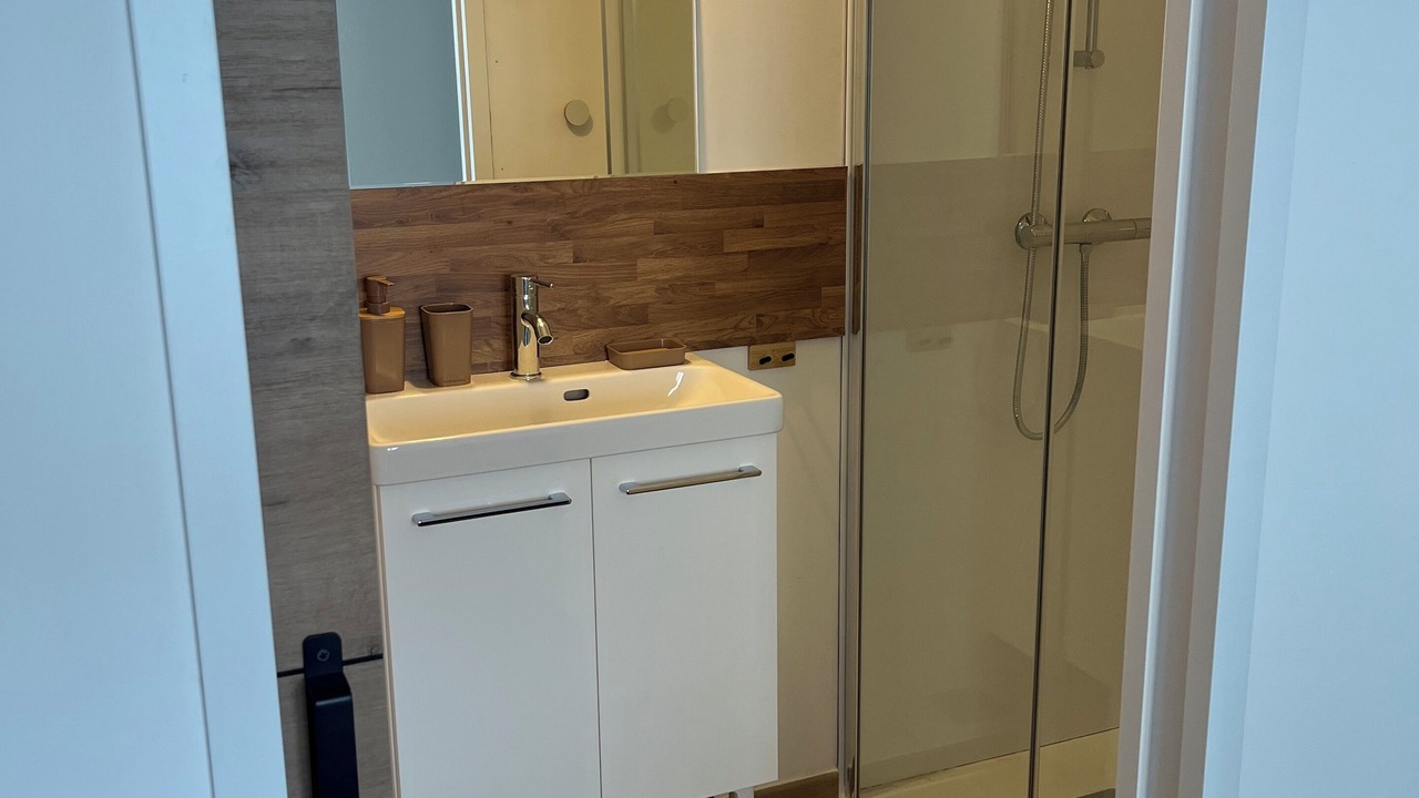 Photo of Bathroom in La Roche-sur-Yon