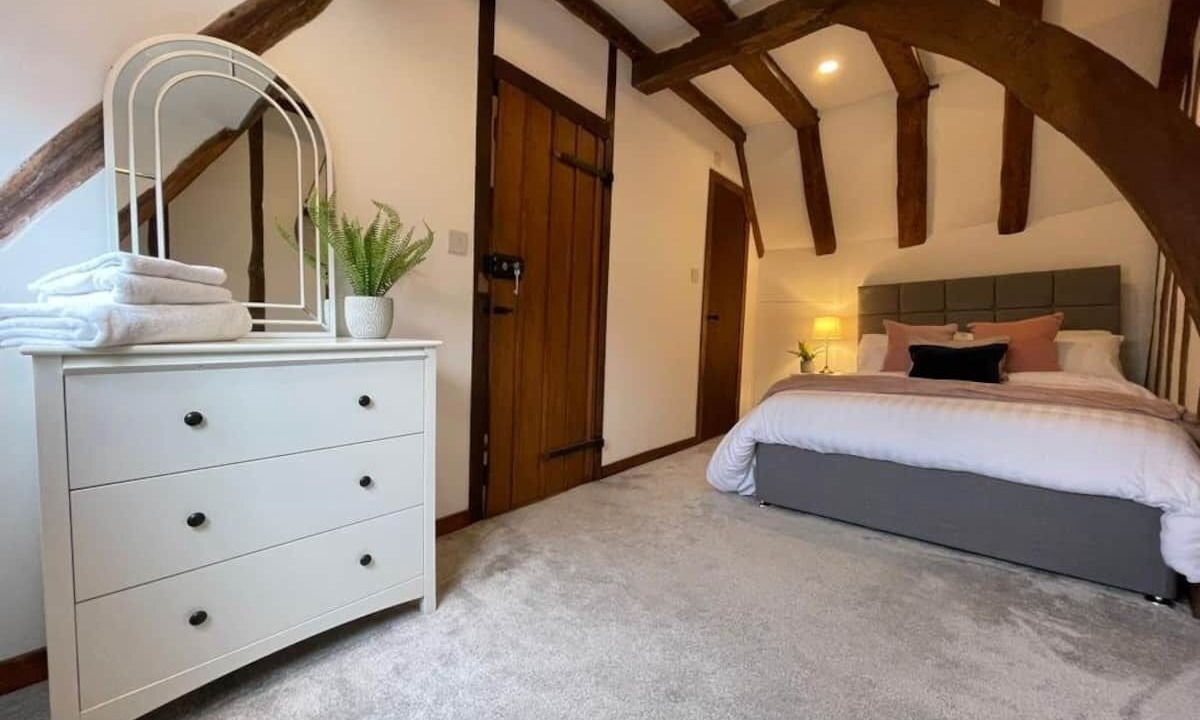 Photo of Others in East Grinstead