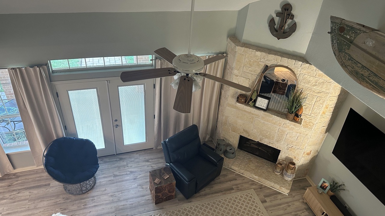 Photo of Bedroom in West Livingston