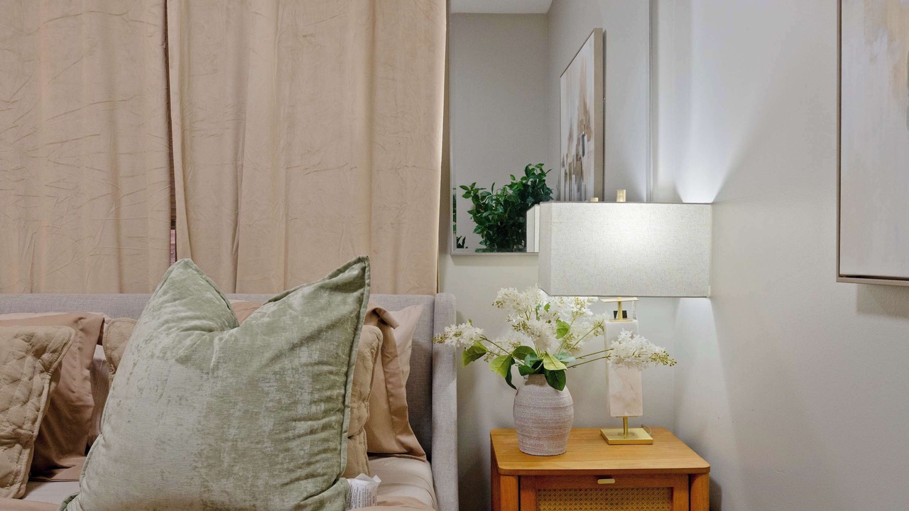 Photo of Bedroom in East Garfield Park