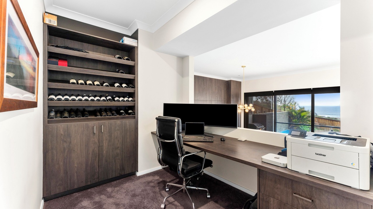 Photo of Others in Catherine Hill Bay