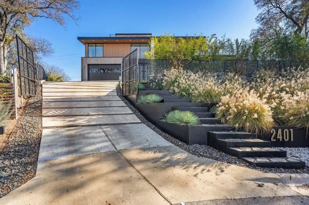 Photo of Outdoor in Barton Hills
