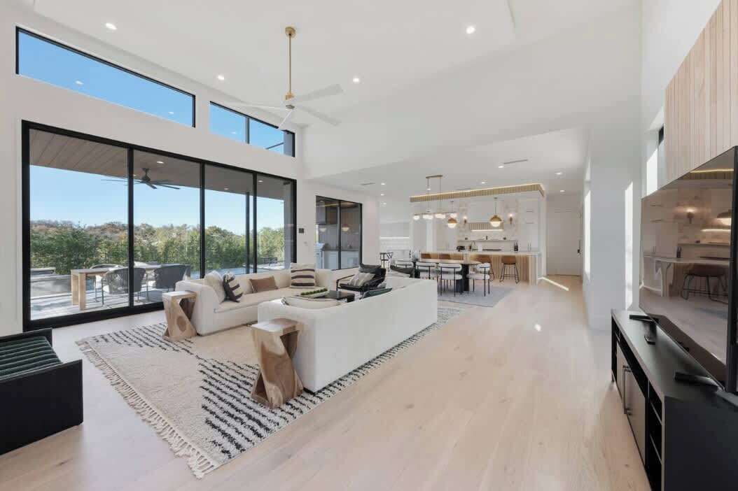 Photo of Livingroom in Barton Hills