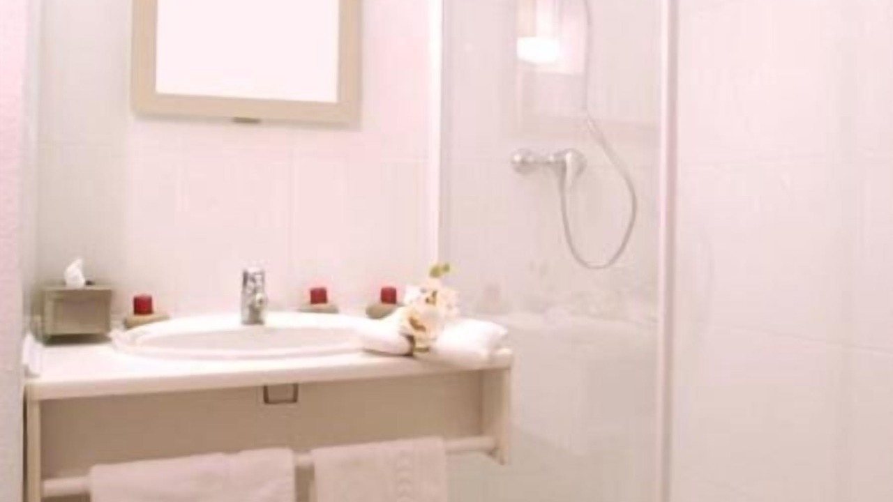 Photo of Bathroom in Anglet