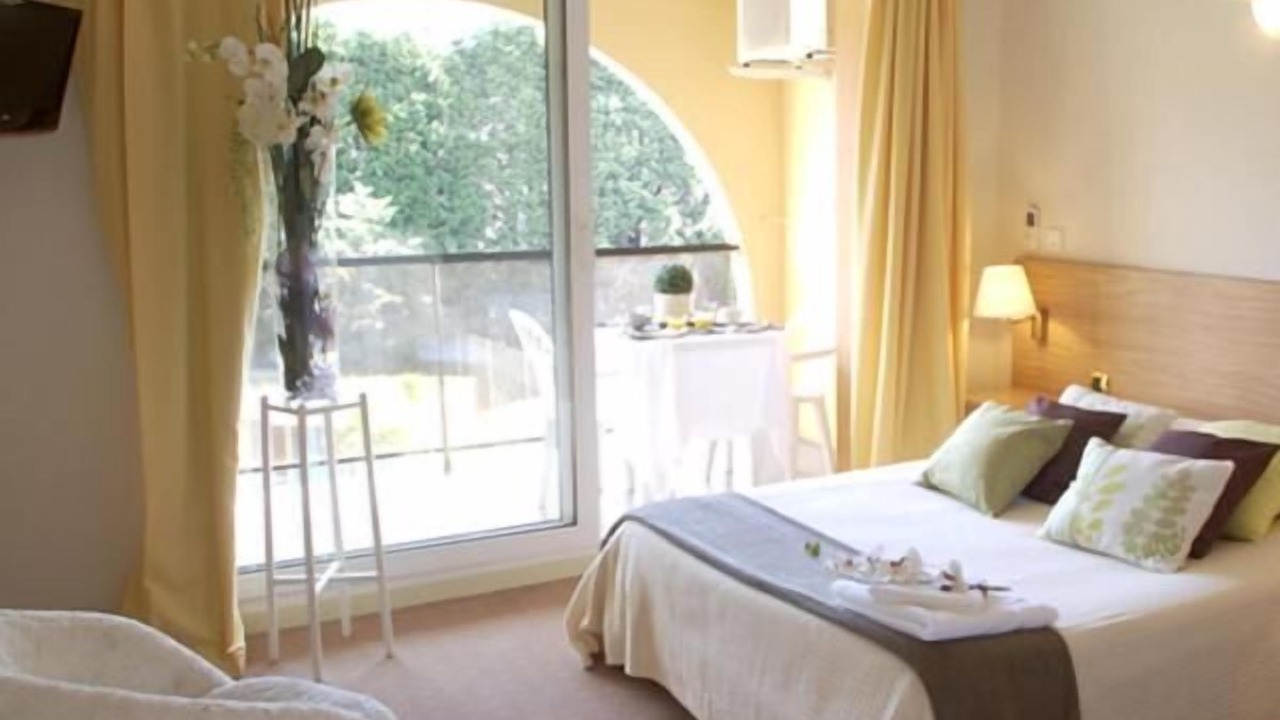Photo of Bedroom in Anglet
