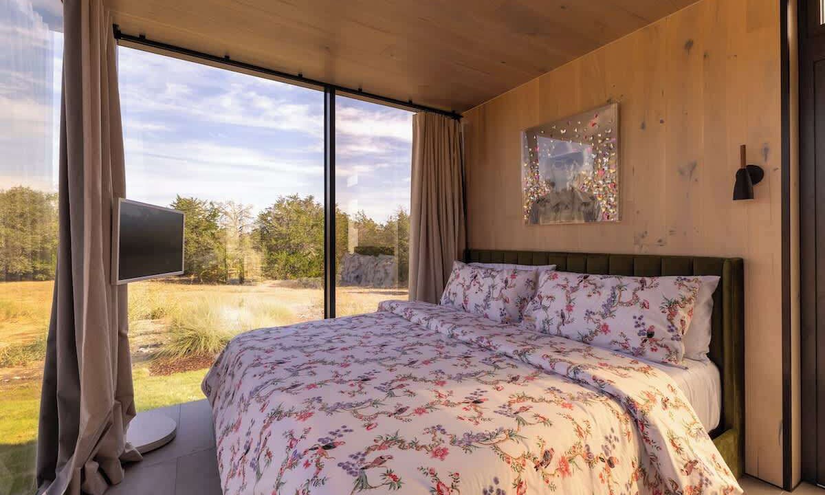 Photo of Bedroom in Round Top
