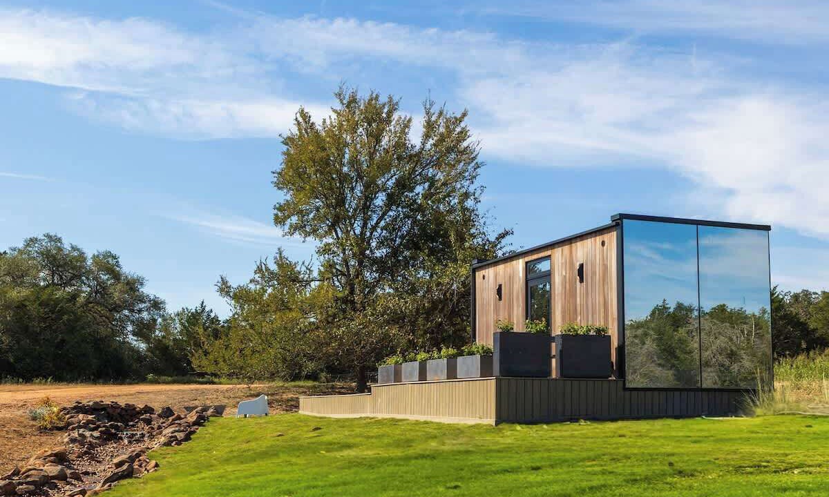 Photo of Outdoor in Round Top