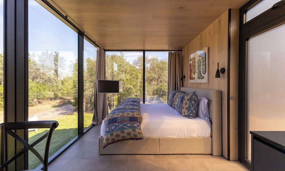 Photo of Bedroom in Round Top