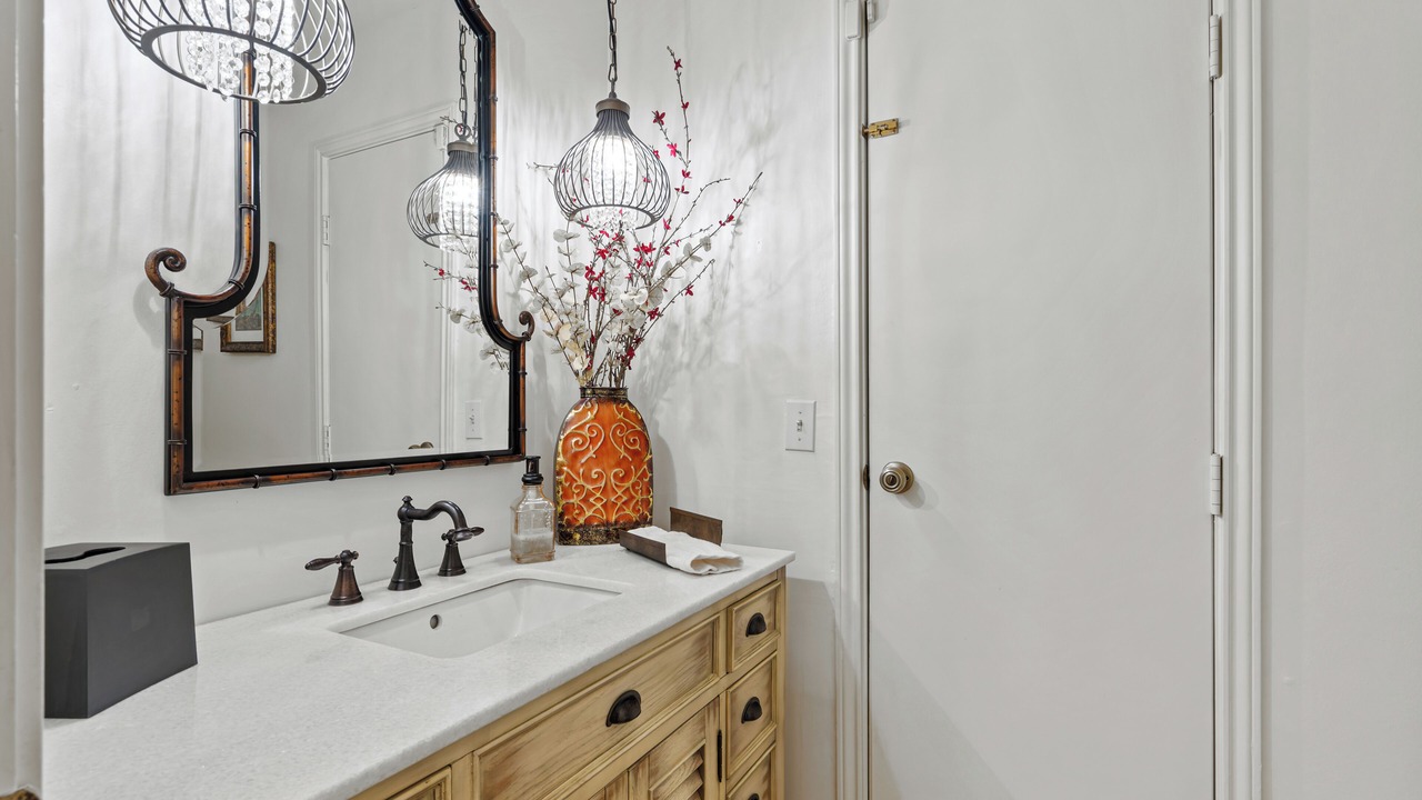 Photo of Bathroom in Far North Dallas
