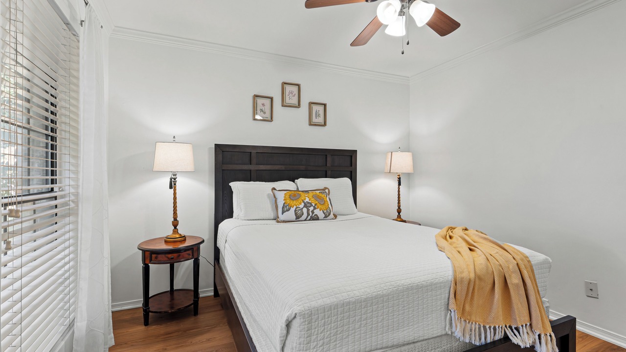 Photo of Bedroom in Far North Dallas