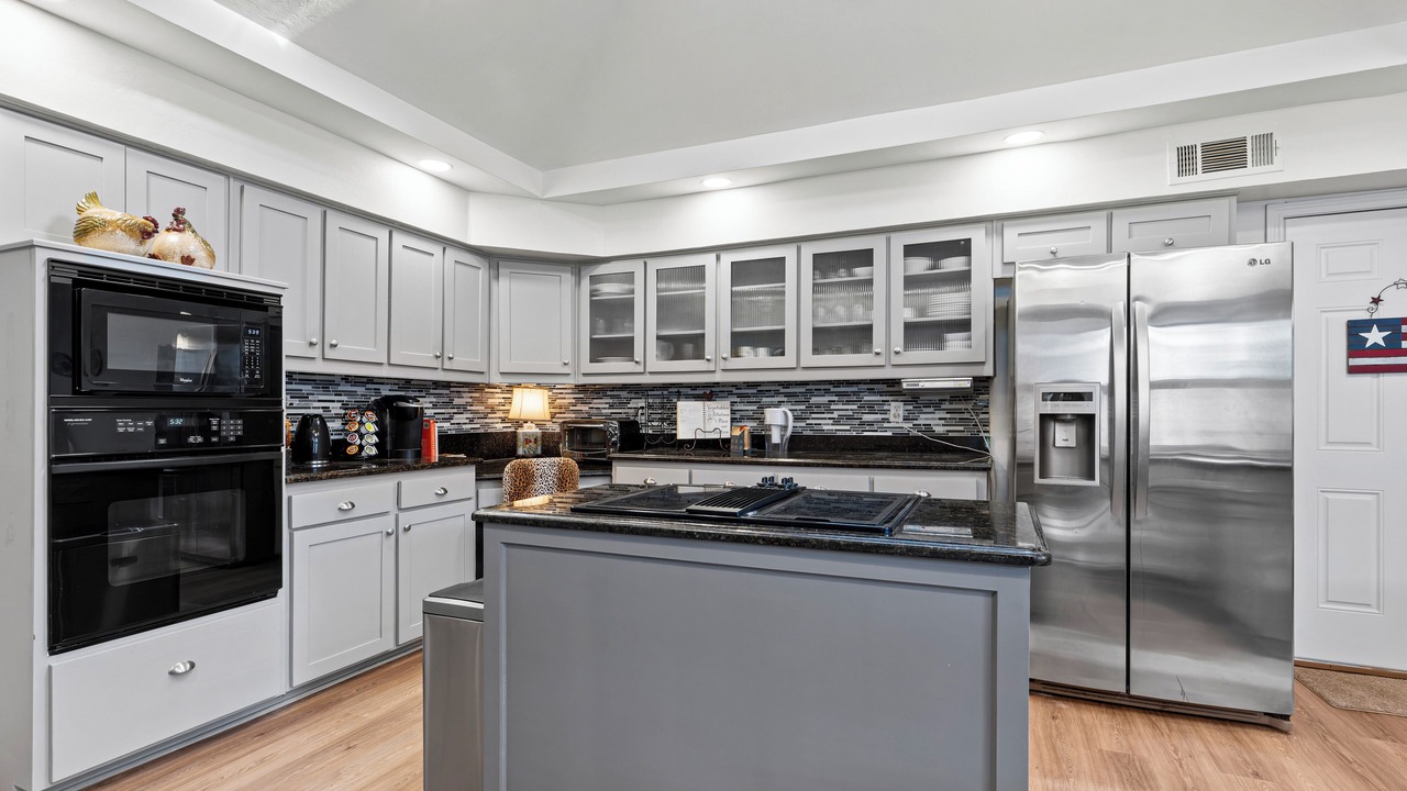 Photo of Kitchen in Far North Dallas