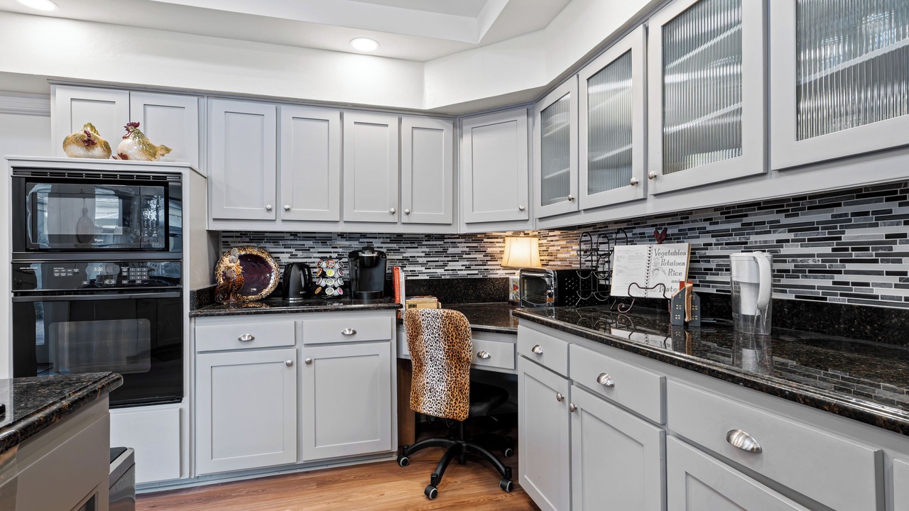 Photo of Kitchen in Far North Dallas