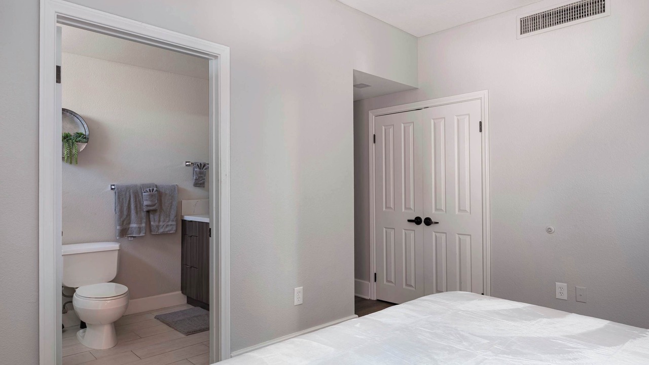 Photo of Bathroom in Gaslamp Quarter