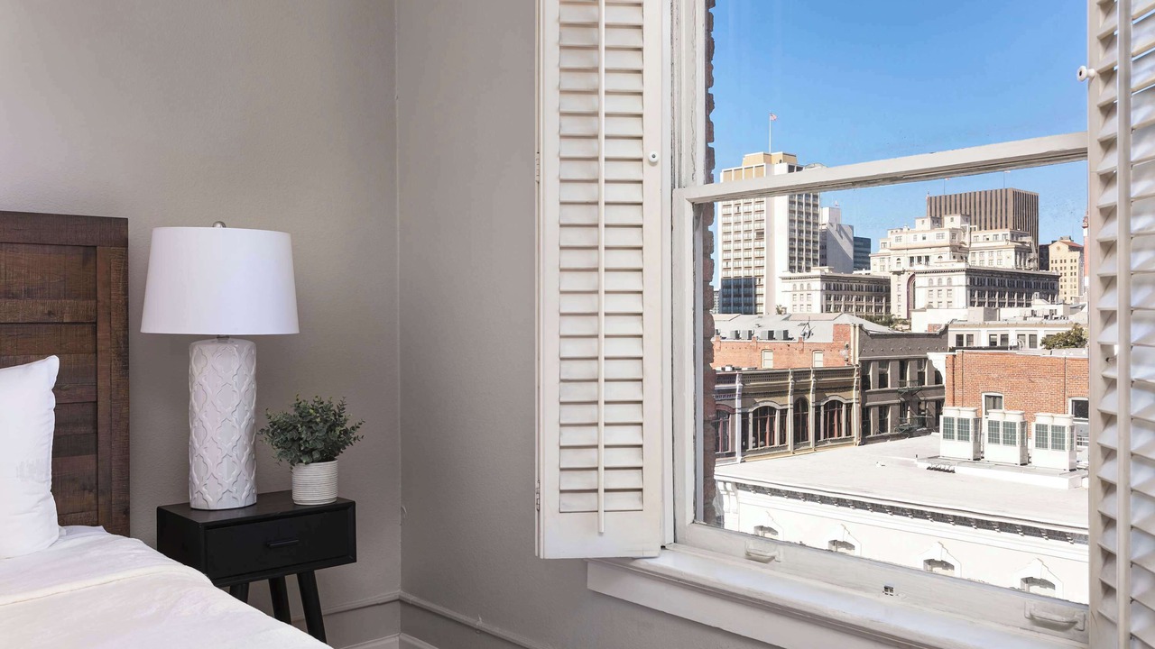 Photo of Bedroom in Gaslamp Quarter
